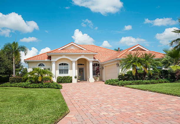 Best Driveway Pavers Near Me  in Willard, OH